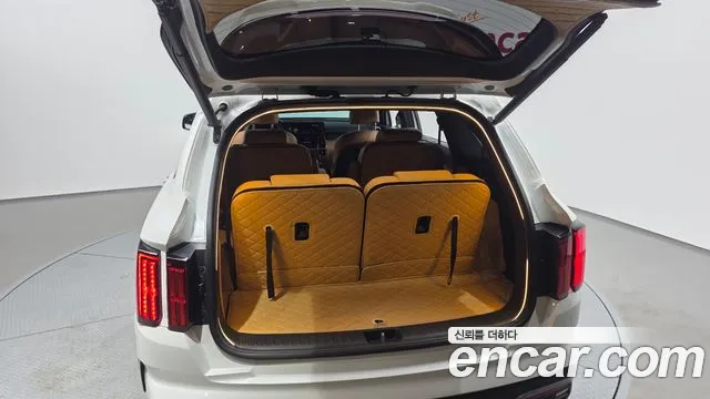 Kia Sorento — фото 28
