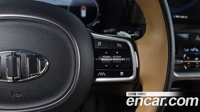 Kia Sorento — фото 32