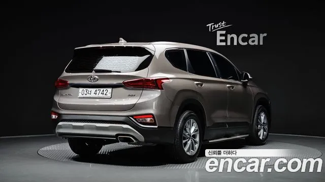 Hyundai Santa Fe — фото 1