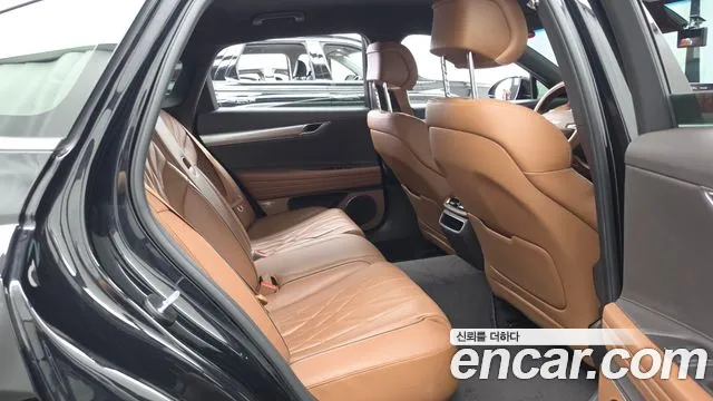 Genesis G80 — фото 12