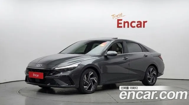 Hyundai Avante — фото 1