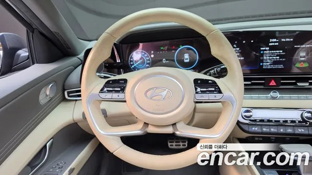 Hyundai Avante — фото 13