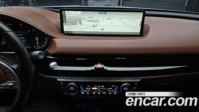 Genesis G80 — фото 16