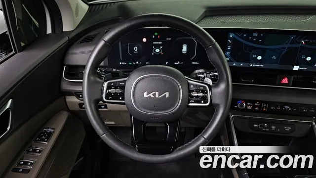 Kia Carnival — фото 14