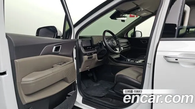 Kia Carnival — фото 10