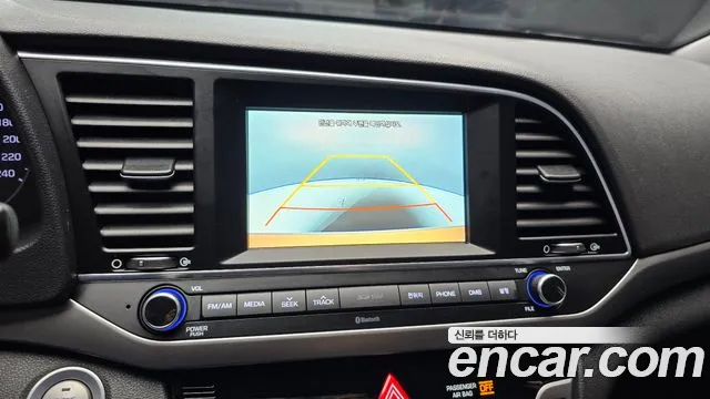 Hyundai Avante — фото 15