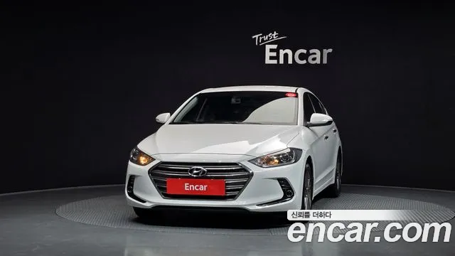 Hyundai Avante — фото 3