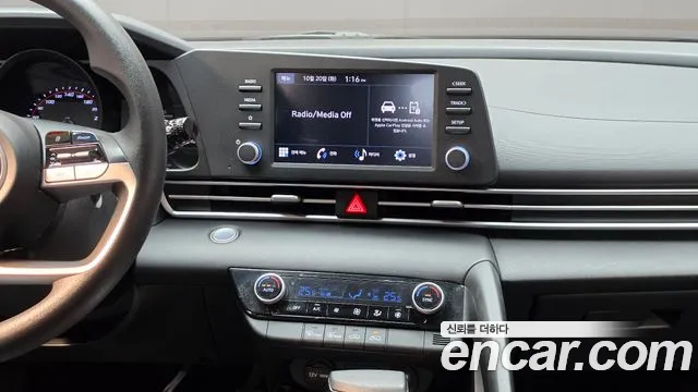 Hyundai Avante — фото 14