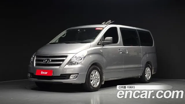Hyundai Starex — фото 1