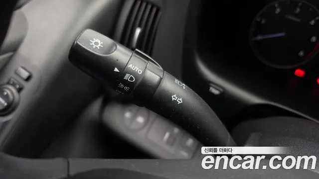 Hyundai Starex — фото 17