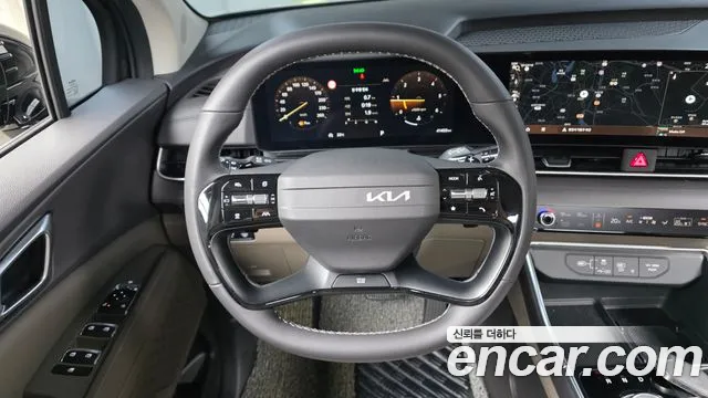 Kia Carnival — фото 13
