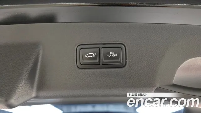 Kia Carnival — фото 15