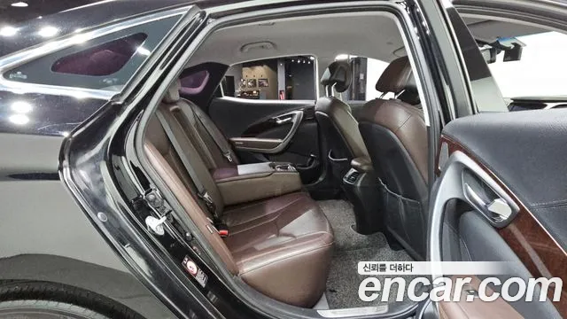 Hyundai Grandeur — фото 12