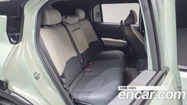 Kia EV3 — фото 11