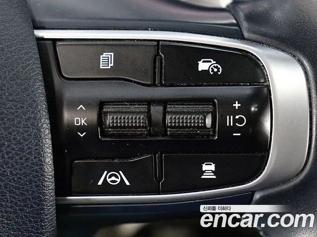 Kia Sportage — фото 8