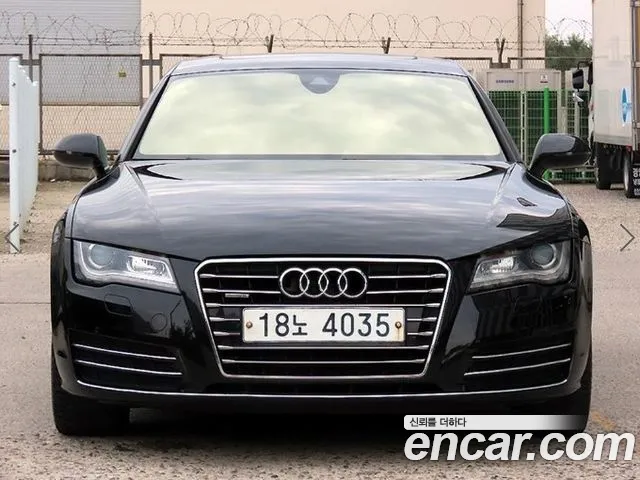 Audi A7 — фото 1