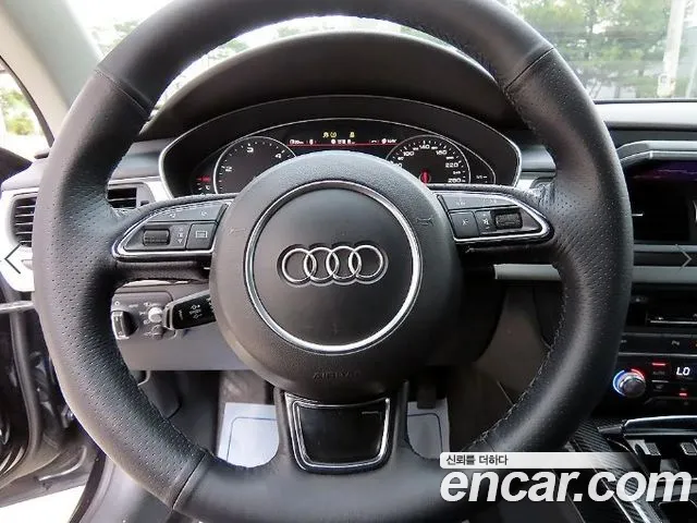 Audi A7 — фото 8