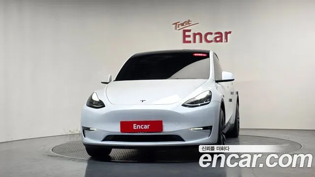 Tesla Model Y — фото 2