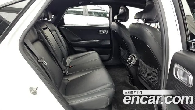 Hyundai Ioniq 6 — фото 12