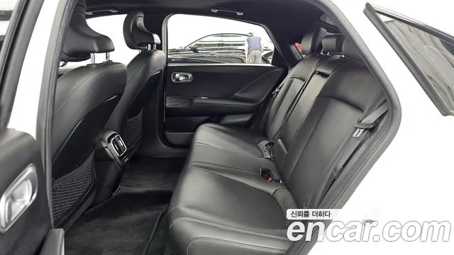 Hyundai Ioniq 6 — фото 26