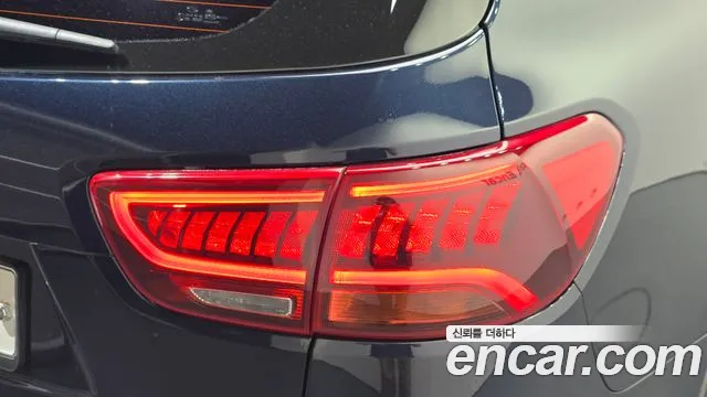 Kia Sorento — фото 23