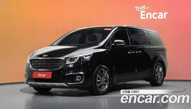 Kia Carnival — фото 20