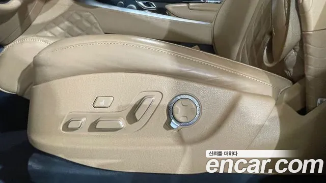 Genesis GV80 — фото 10