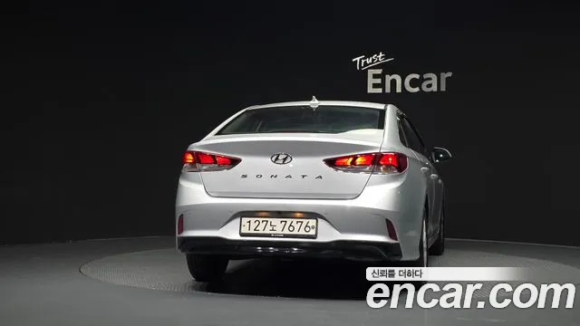 Hyundai Sonata — фото 4