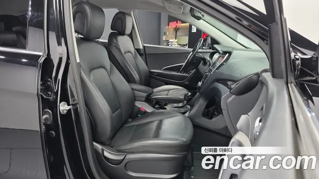 Hyundai Santa Fe — фото 10