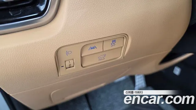 Kia Sorento — фото 28