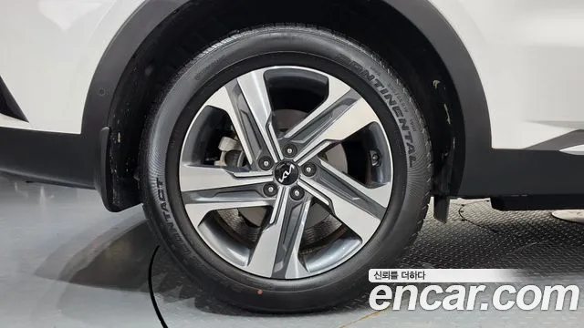 Kia Sorento — фото 5