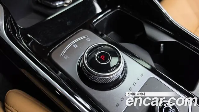 Kia Sorento — фото 9