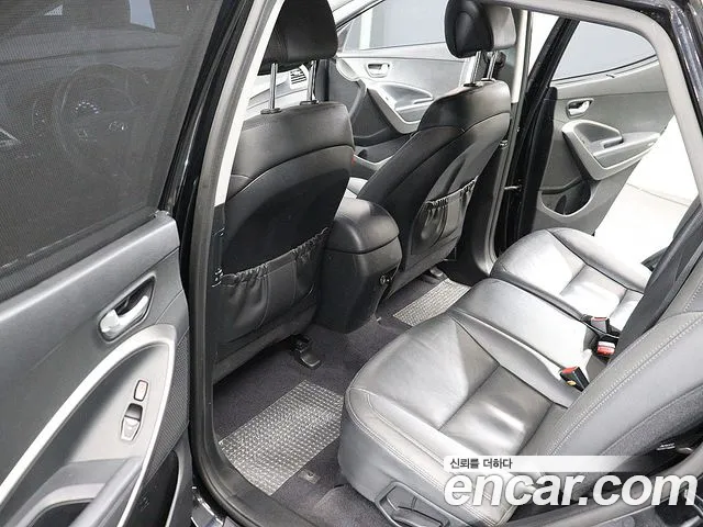Hyundai Santa Fe — фото 11