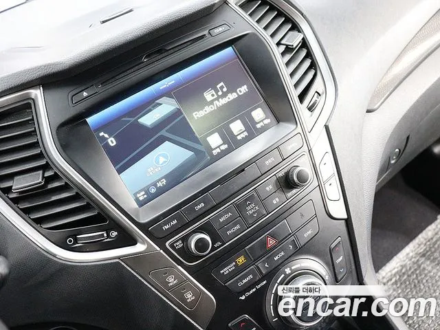 Hyundai Santa Fe — фото 14