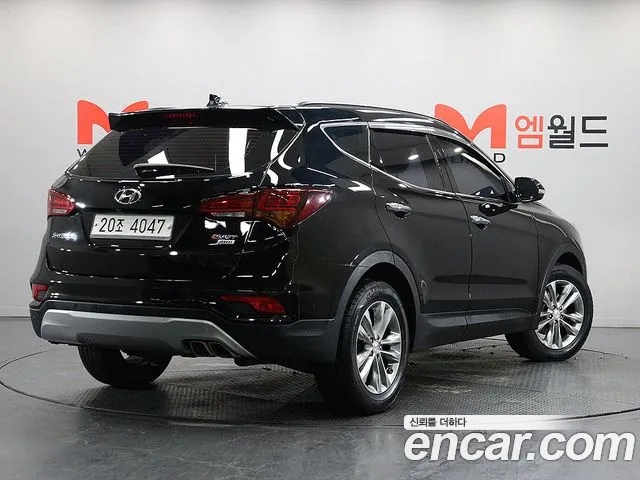 Hyundai Santa Fe — фото 3