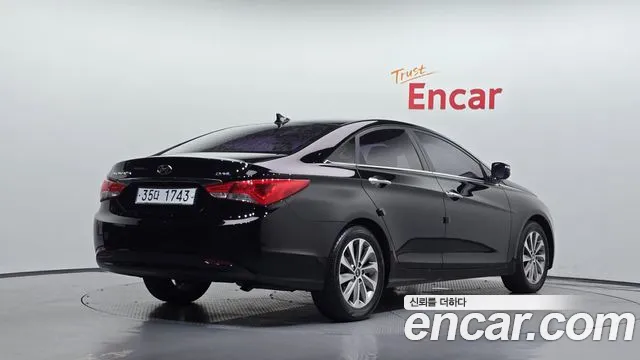 Hyundai Sonata — фото 2