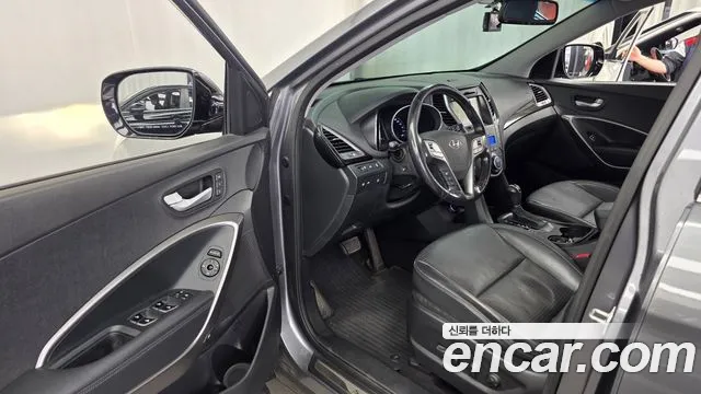 Hyundai Santa Fe — фото 10