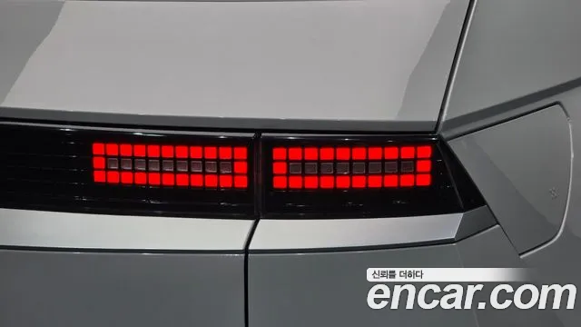 Hyundai Ioniq 5 — фото 23