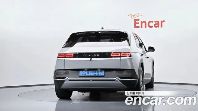 Hyundai Ioniq 5 — фото 3