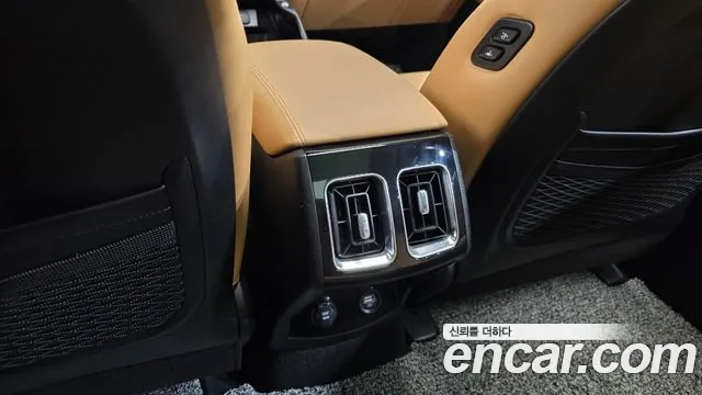 Kia Sorento — фото 30