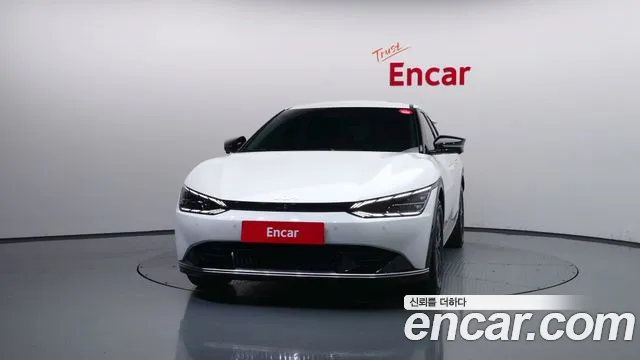 Kia EV6 — фото 3