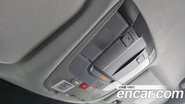 Kia Niro — фото 16