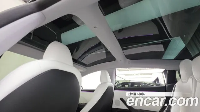 Tesla Model 3 — фото 18