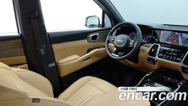 Kia Sorento — фото 9