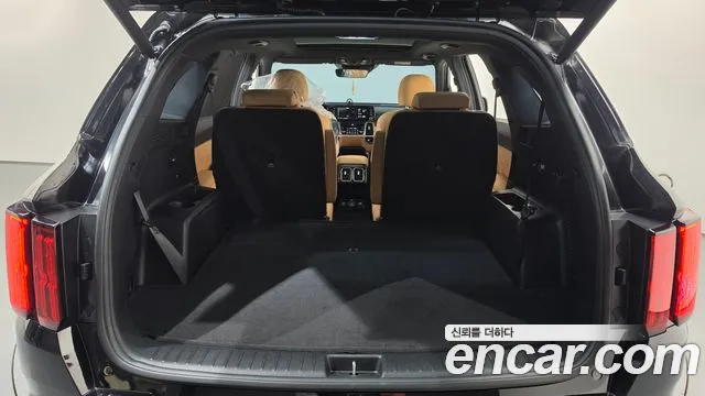 Kia Sorento — фото 18