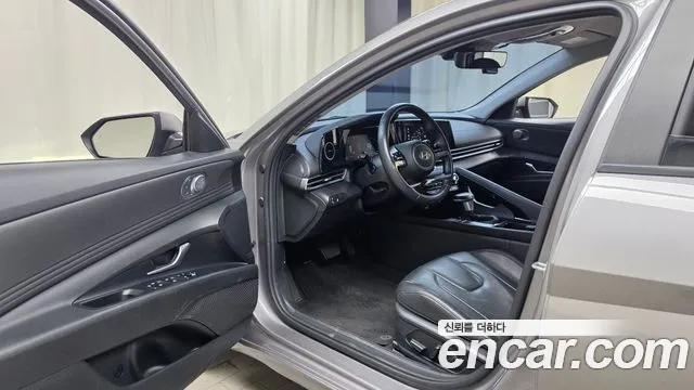 Hyundai Avante — фото 9