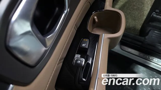 Kia Sorento — фото 18