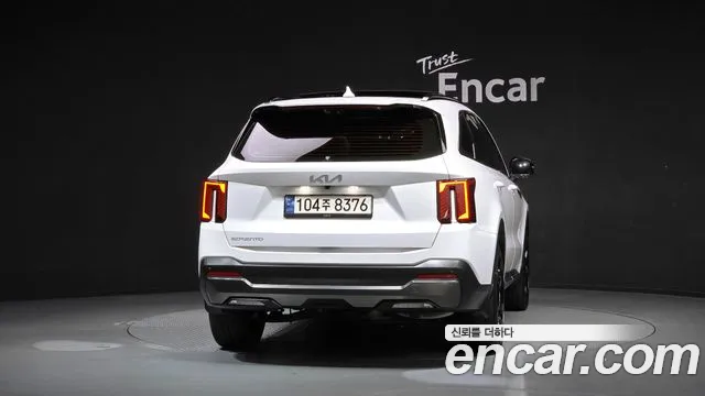 Kia Sorento — фото 4