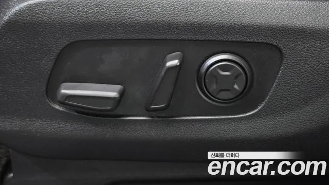 Kia Carnival — фото 19