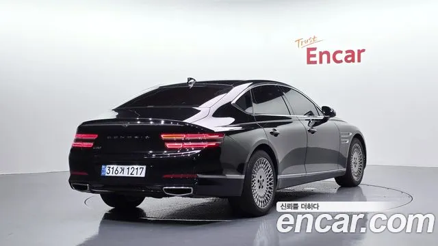 Genesis G80 — фото 1